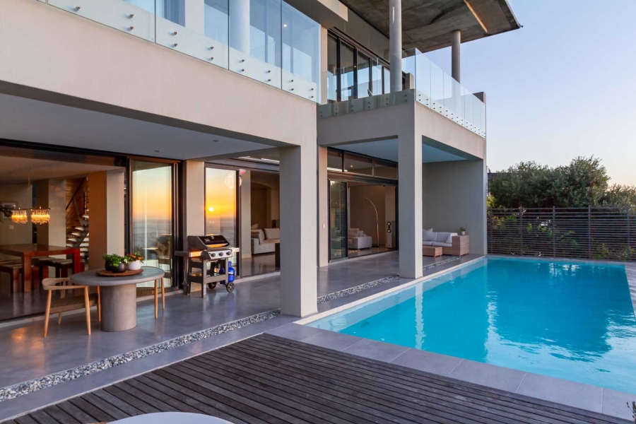 3 Bedroom Property for Sale in Camps Bay Western Cape